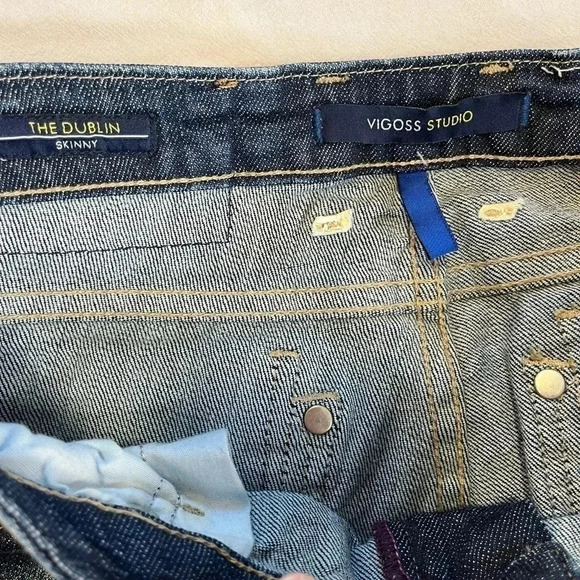 Vigoss Studio The Dublin Skinny Jeans Medium Wash Distressed - Picture 6 of 6